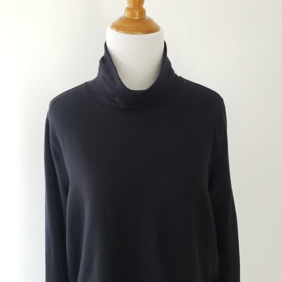NWOT Athleta Cropped Funnel Neck Top in Nirvana Black Long Sleeve Medium - Picture 5 of 10